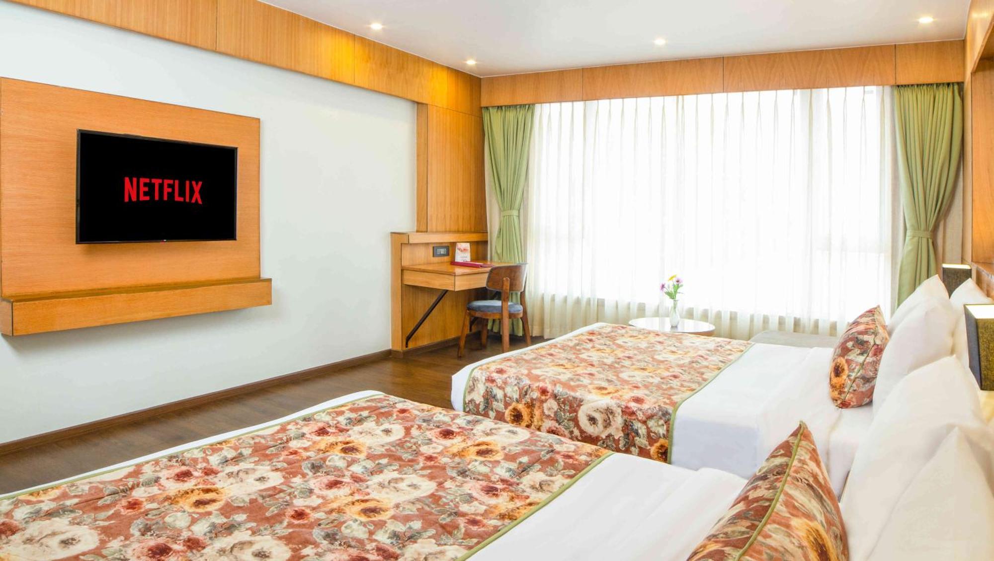 Summit Montana Suites & Spa At Mall Darjeeling  Buitenkant foto